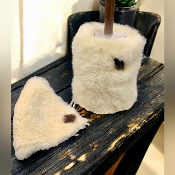 Vintage Real Fur Cream Hand Warmer and Mask Set - Picture 3 of 14